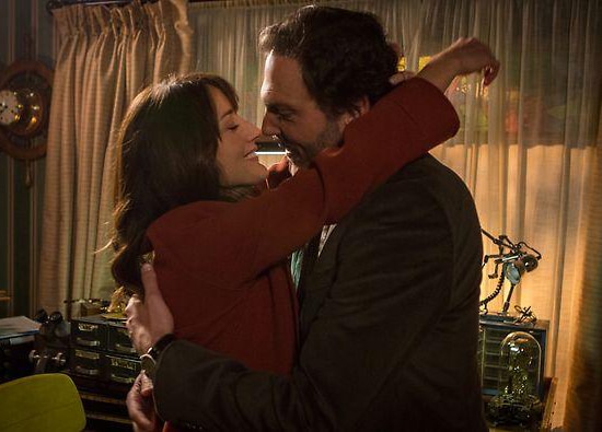 Monroe (Silas Weir Mitchell) and Rosalee (Bree Turner) about to kiss on Grimm Photo: NBC