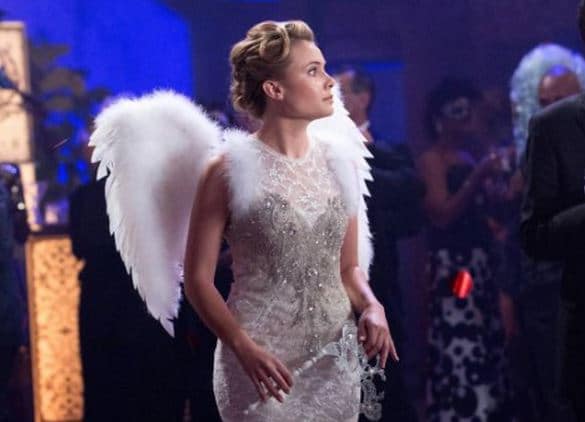 Having Camille dress up as an angel reveals how much early on the writers were aware of the role she played (i.e. Beauty).
