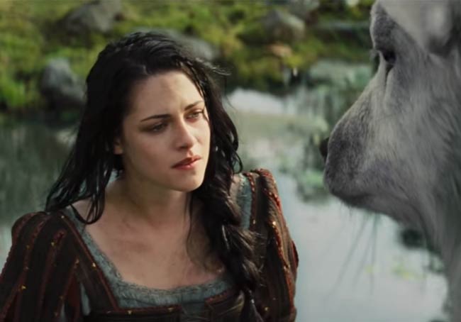 Snow White in Snow White and the Huntsman. 