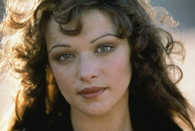 Evelyn in The Mummy; favorite heroines