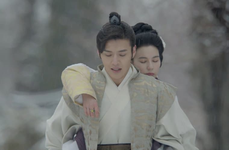 8th-prince-carries-wife- Scarlet Heart Ryeo Episode 4 & 5 Recap 