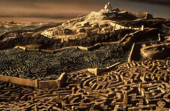 It's a long way to the castle beyond the Goblin City Labyrinth