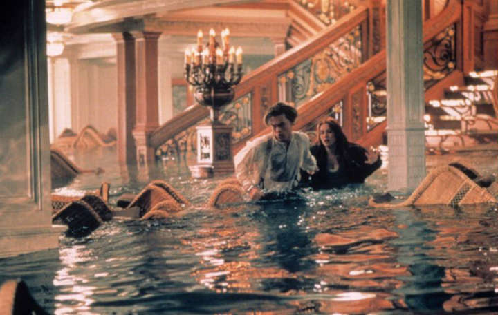 Jack and Rose in the water of the sinking Titanic.