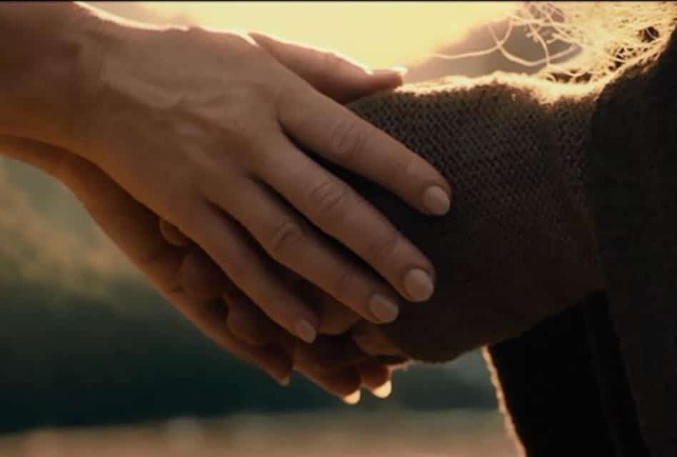 Romantic Moment of the Week: A Brief, Yet Tantalizing Touch Between Galadriel and Gandalf in The Hobbit