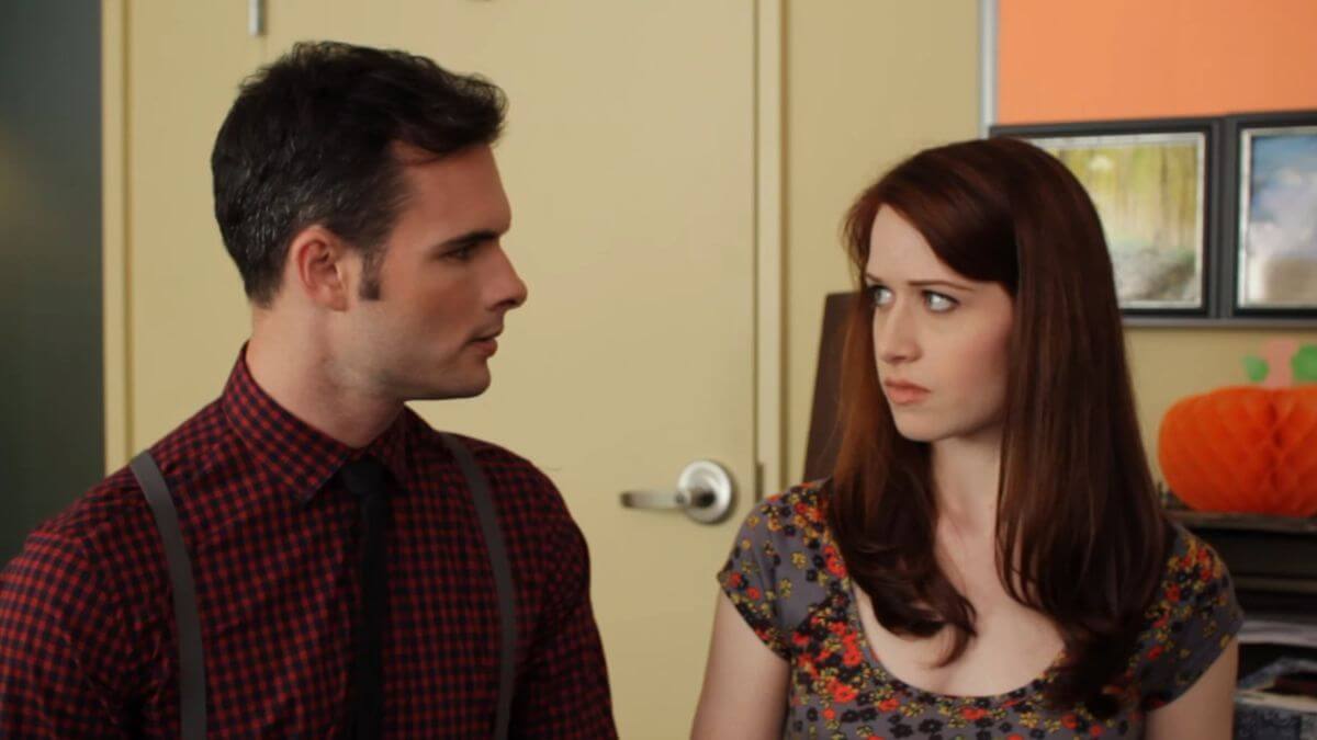 Darcy and Lizzie in The Lizzie Bennet Diaries looking at each other