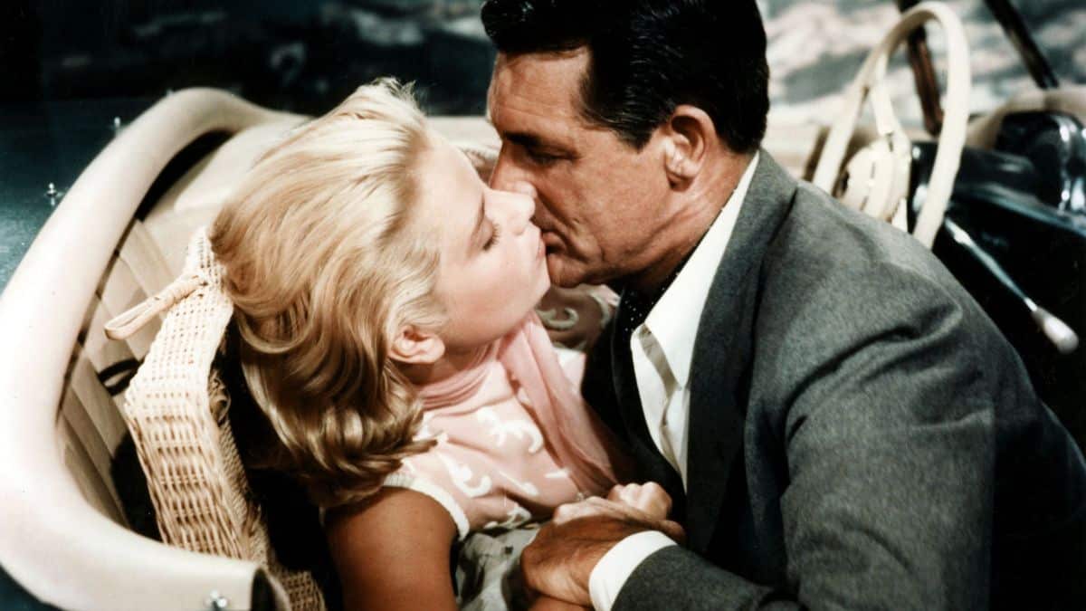Grace Kelly and Cary Grant kiss in To Catch a Thief