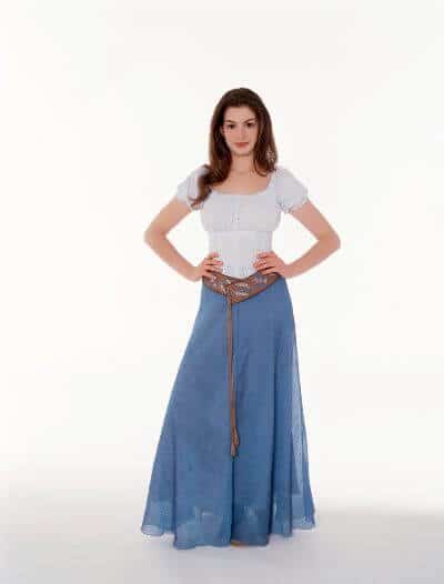 Ella Enchanted 2004 promo image with Anne Hathaway wearing a medieval fantasy dress