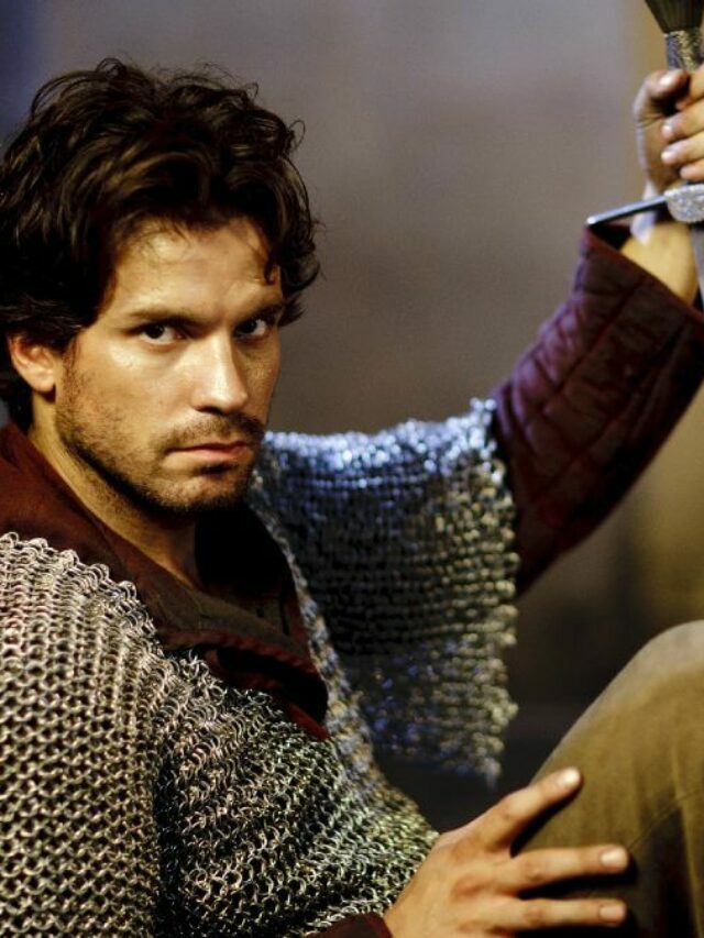Lancelot In Merlin (BBC): 10 Reasons To Love The Romantic Knight Story