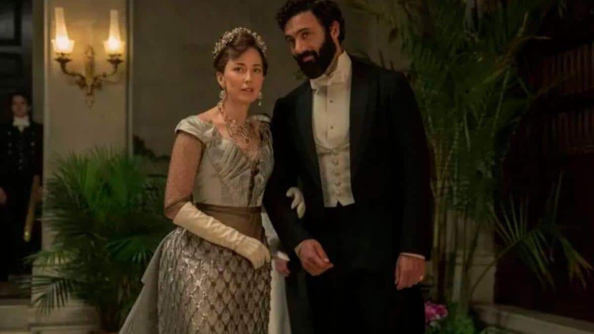 the gilded age season 2 photo carrie coon morgan spector