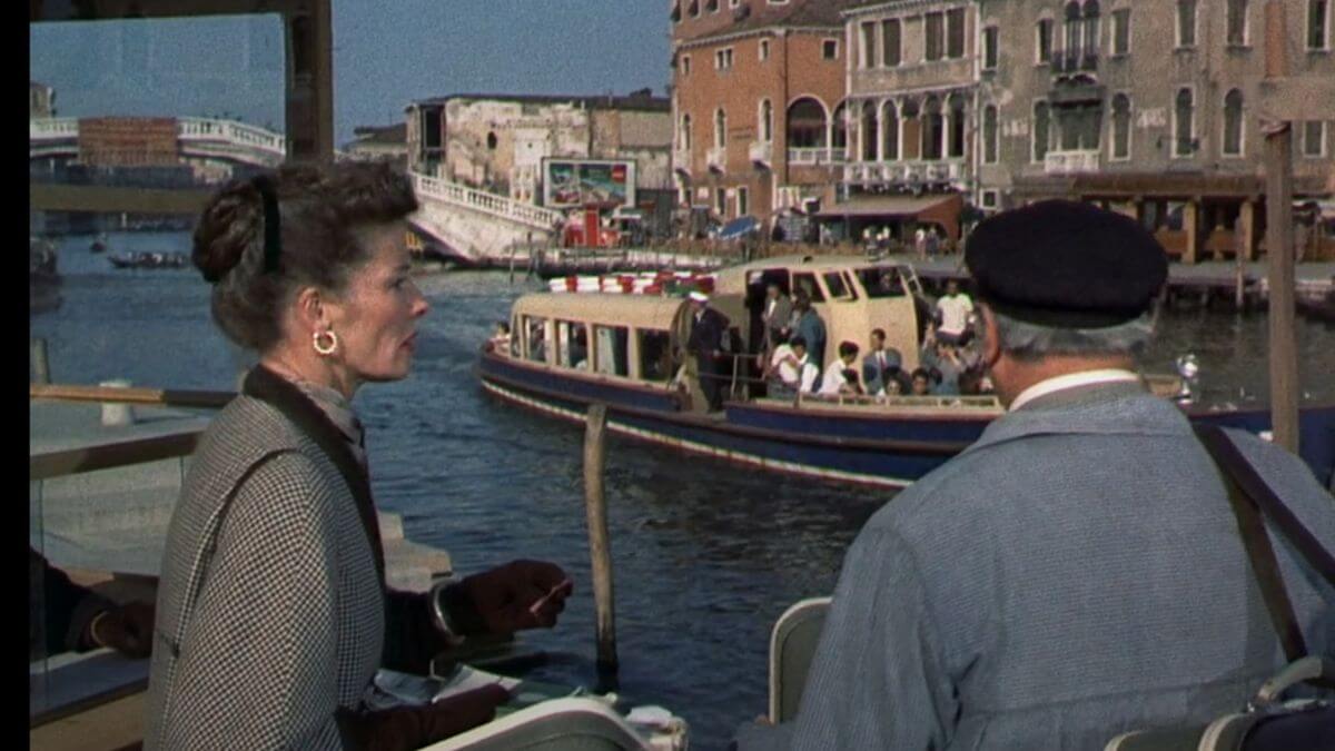 Jane Hudson (Katherine Hepburn) leaves the station to board a water taxi in Summertime.